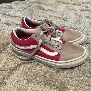 Size 7.5 Vans, worn but cleaned, new shoe laces and new white laces included